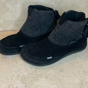 Salomon Ivy felt Suede Felt split ankle booties